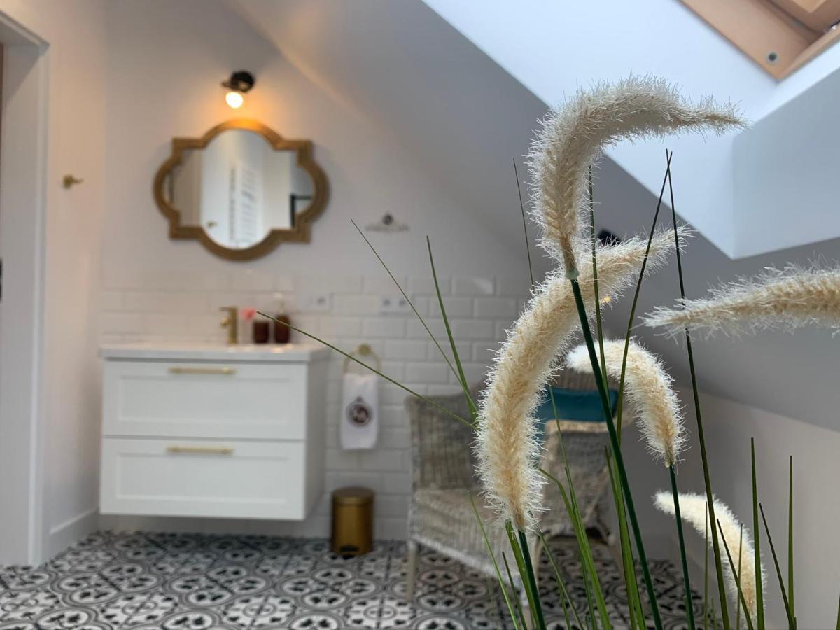 Apartment Kamienica Arte 5 *